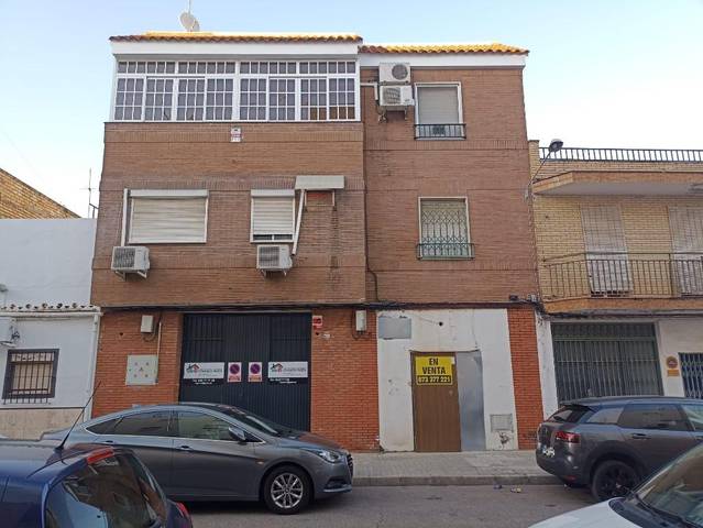 Local comercial en Venta en Calle San José, 147 en San José de la Rinconada