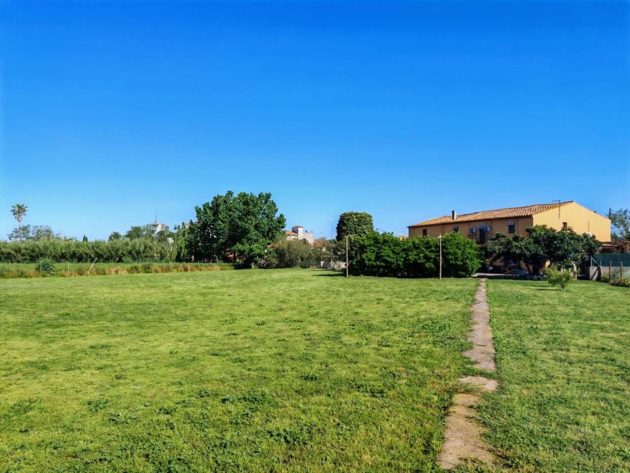 Country house for sale in Verges  with Air Conditioner, Private garden and Terrace
