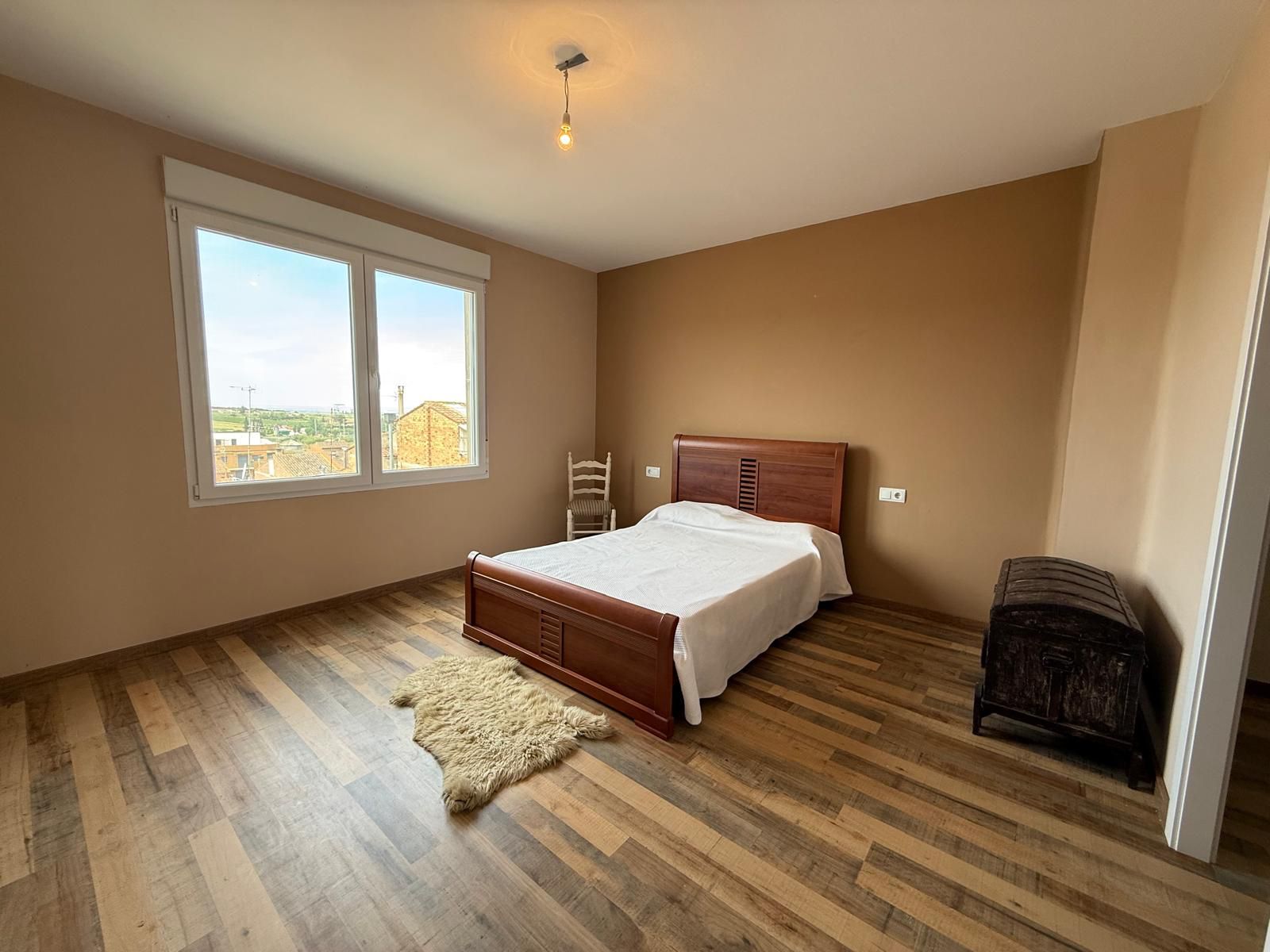 Dormitori de Pis en venda en Almacelles amb Calefacció, Parquet i Forn