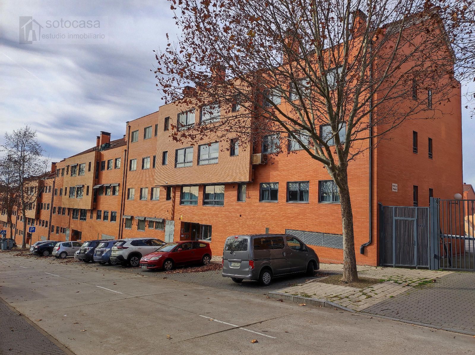 Exterior view of Flat for sale in Valladolid Capital  with Heating, Swimming Pool and Alarm