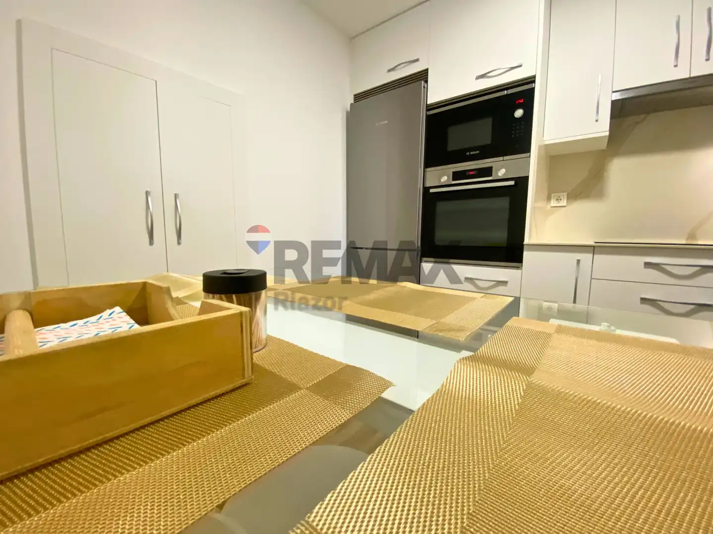 Kitchen of Flat for rent in Santiago de Compostela   with Terrace, Furnished and Oven