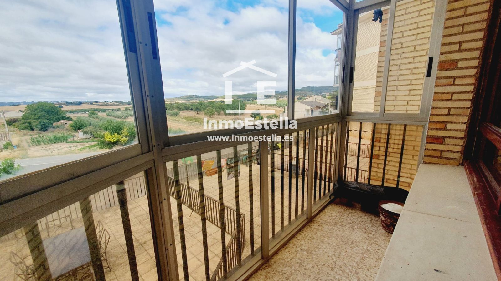 Exterior view of Flat for sale in Allo  with Heating, Terrace and Storage room
