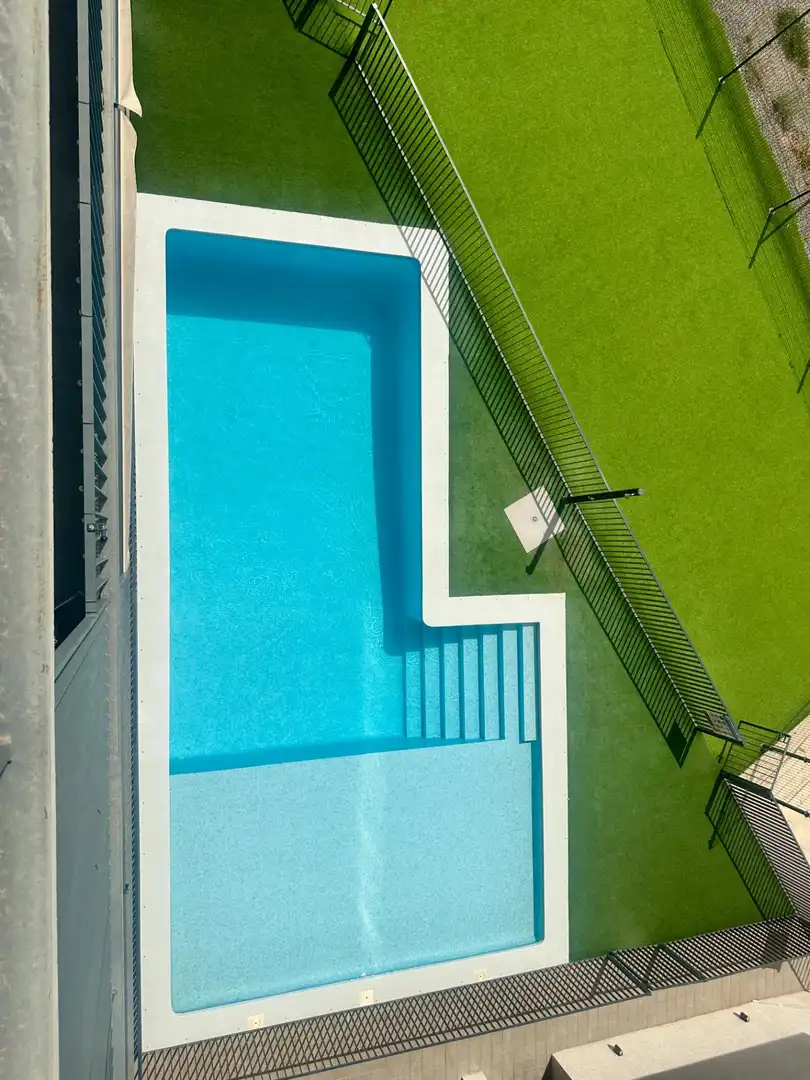 Piscina de Pis en venda en Cartagena amb Aire condicionat, Jardí privat i Balcó