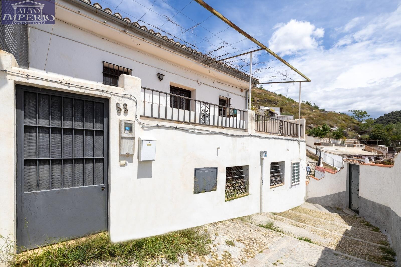 Vista exterior de Casa o chalet en venta en  Granada Capital con Terraza