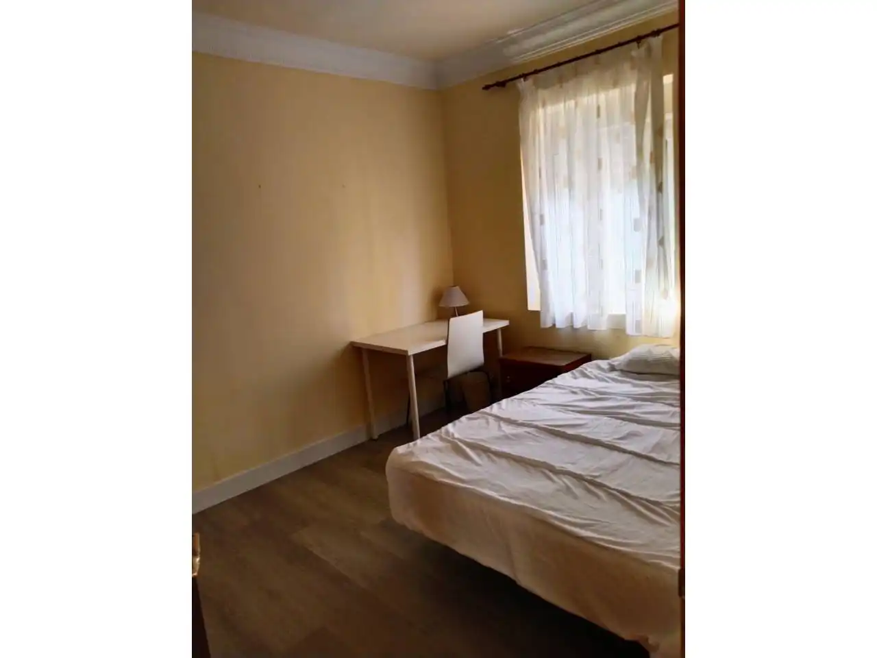 Bedroom of Flat for rent in Burgos  with Heating, Terrace and Furnished
