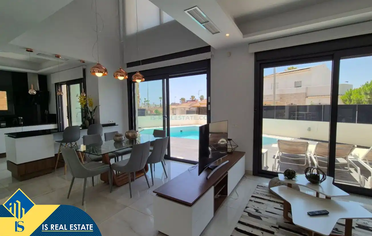 Villa avec piscine à vendre à Playa de los Locos, imagen 14