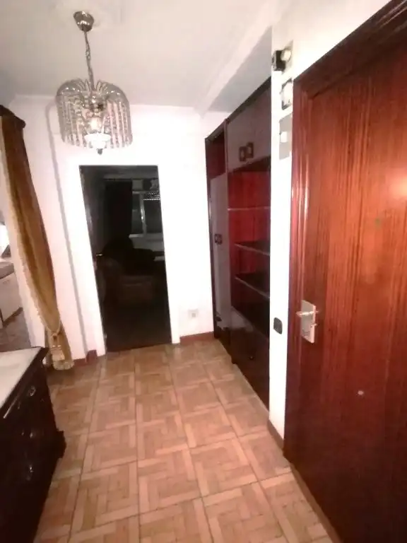 Pis en venda en Gijón  amb Calefacció, Parquet i Moblat