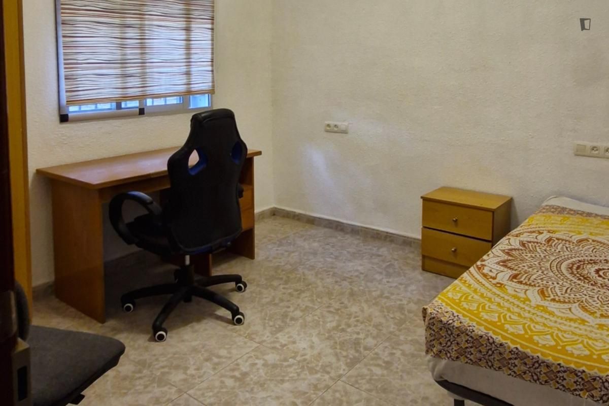 Bedroom of House or chalet to rent in  Granada Capital  with Air Conditioner, Furnished and Washing machine