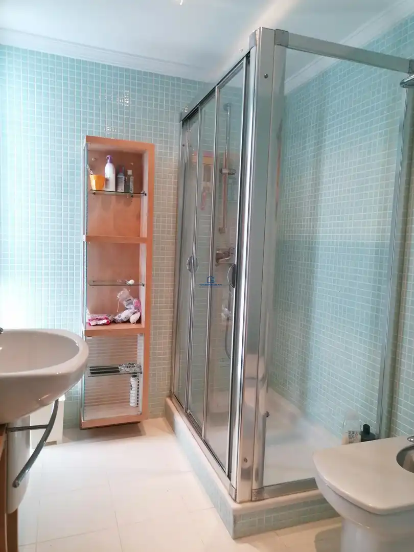 Bathroom of Attic for rent in El Puerto de Santa María  with Heating and Furnished