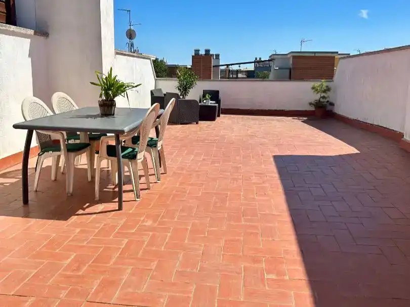 Terraza de Piso en venta en Molins de Rei con Aire acondicionado, Trastero y Balcón