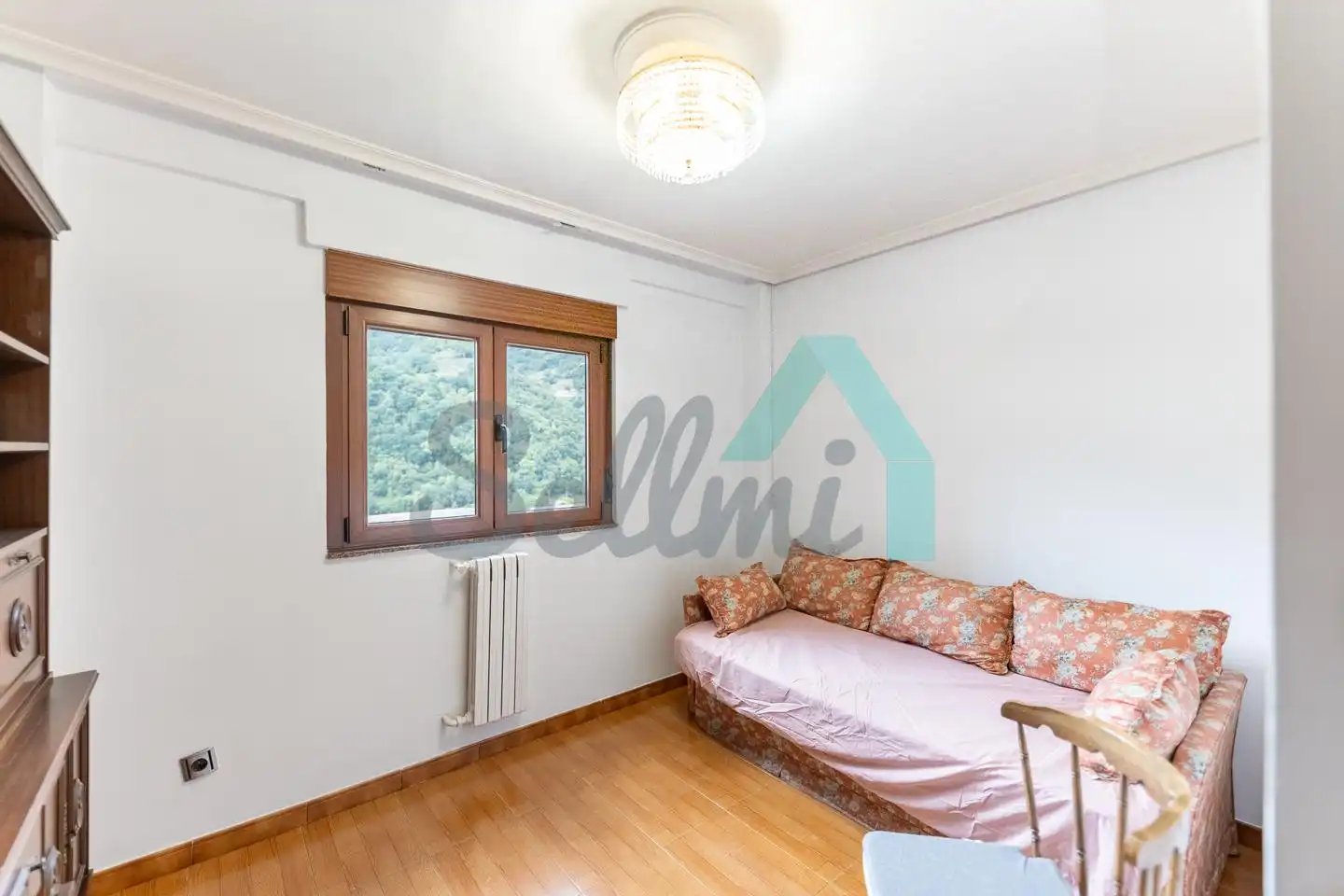 Habitación de Piso de alquiler en Aller con Calefacción, Trastero y Amueblado