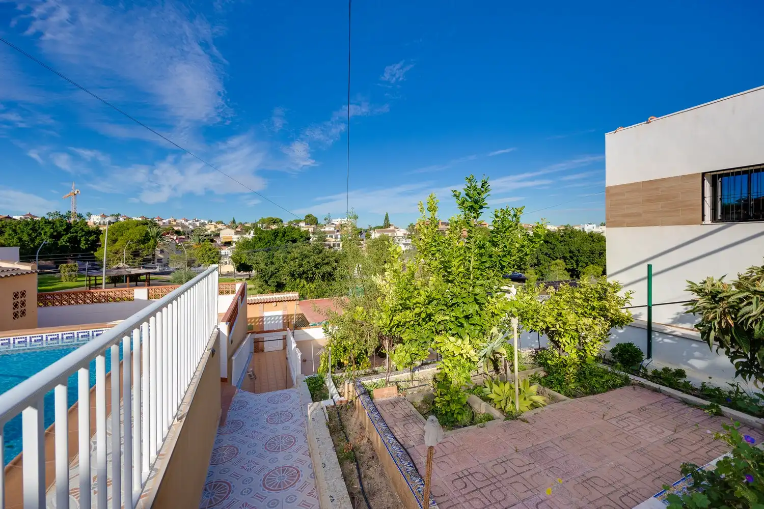 Terraza de Casa adosada en venta en Torrevieja con Aire acondicionado, Calefacción y Jardín privado