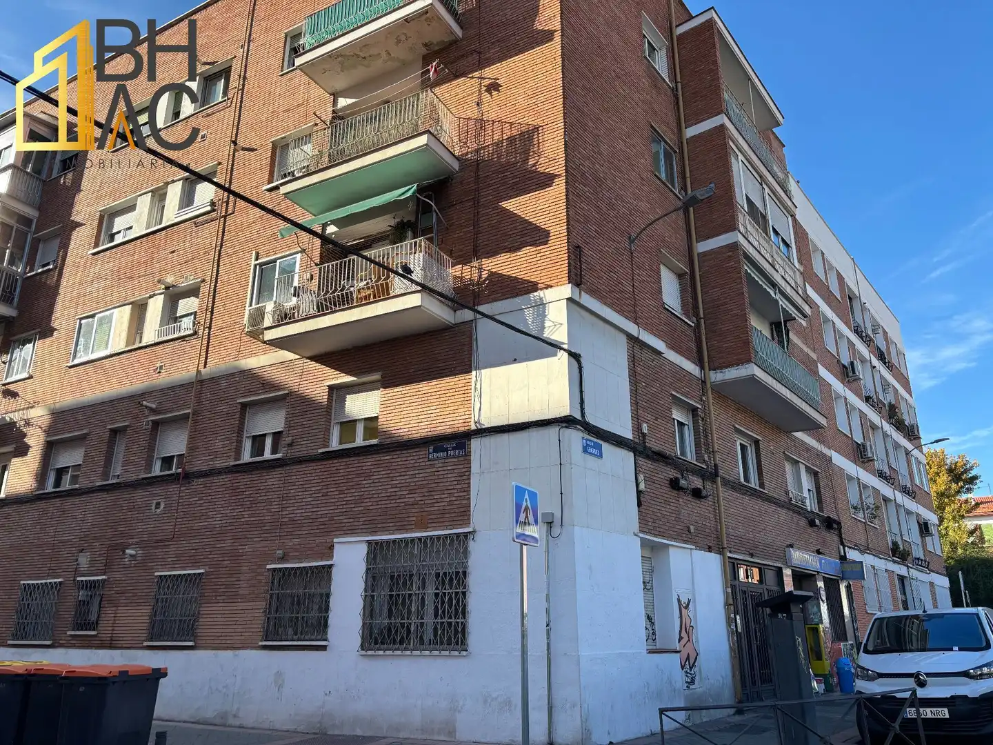 Vista exterior de Pis en venda en Madrid