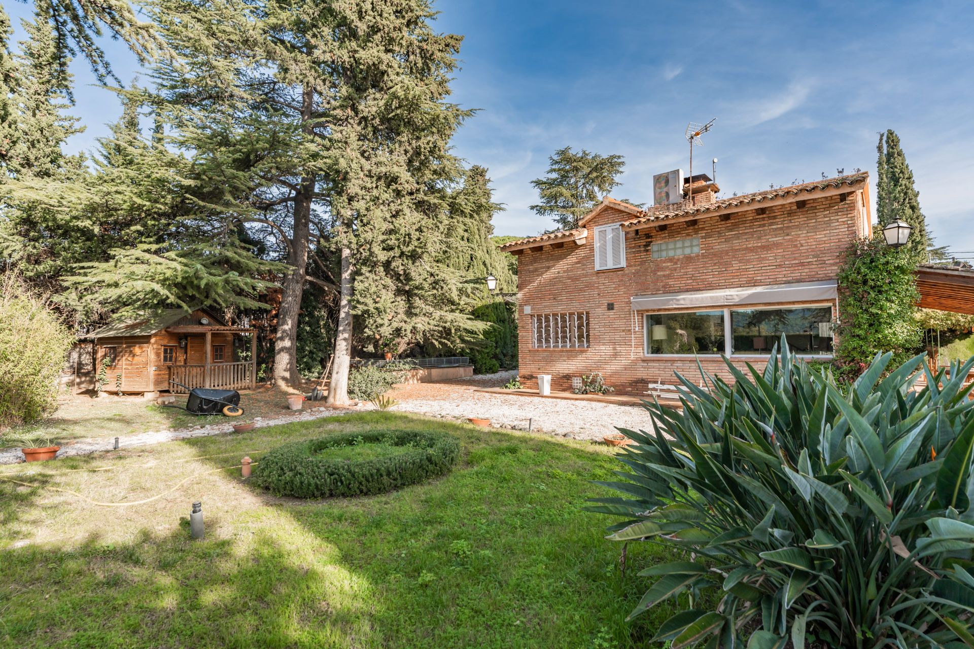Jardí de Casa o xalet en venda en La Garriga amb Aire condicionat, Calefacció i Jardí privat