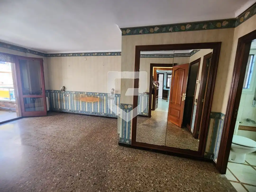 Flat with terrace for sale in Piscinas, imagen 9