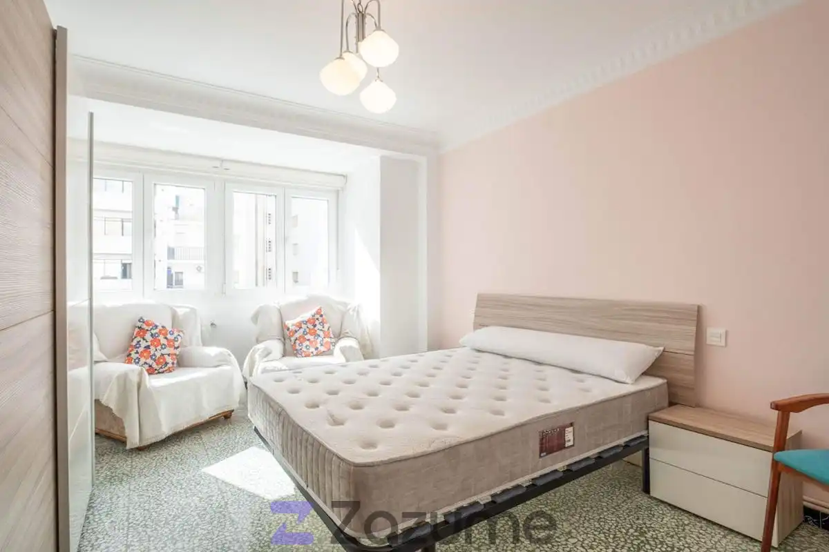 Flat with lift to rent in C. del Dr. Julián Sanz Ibáñez, imagen 8