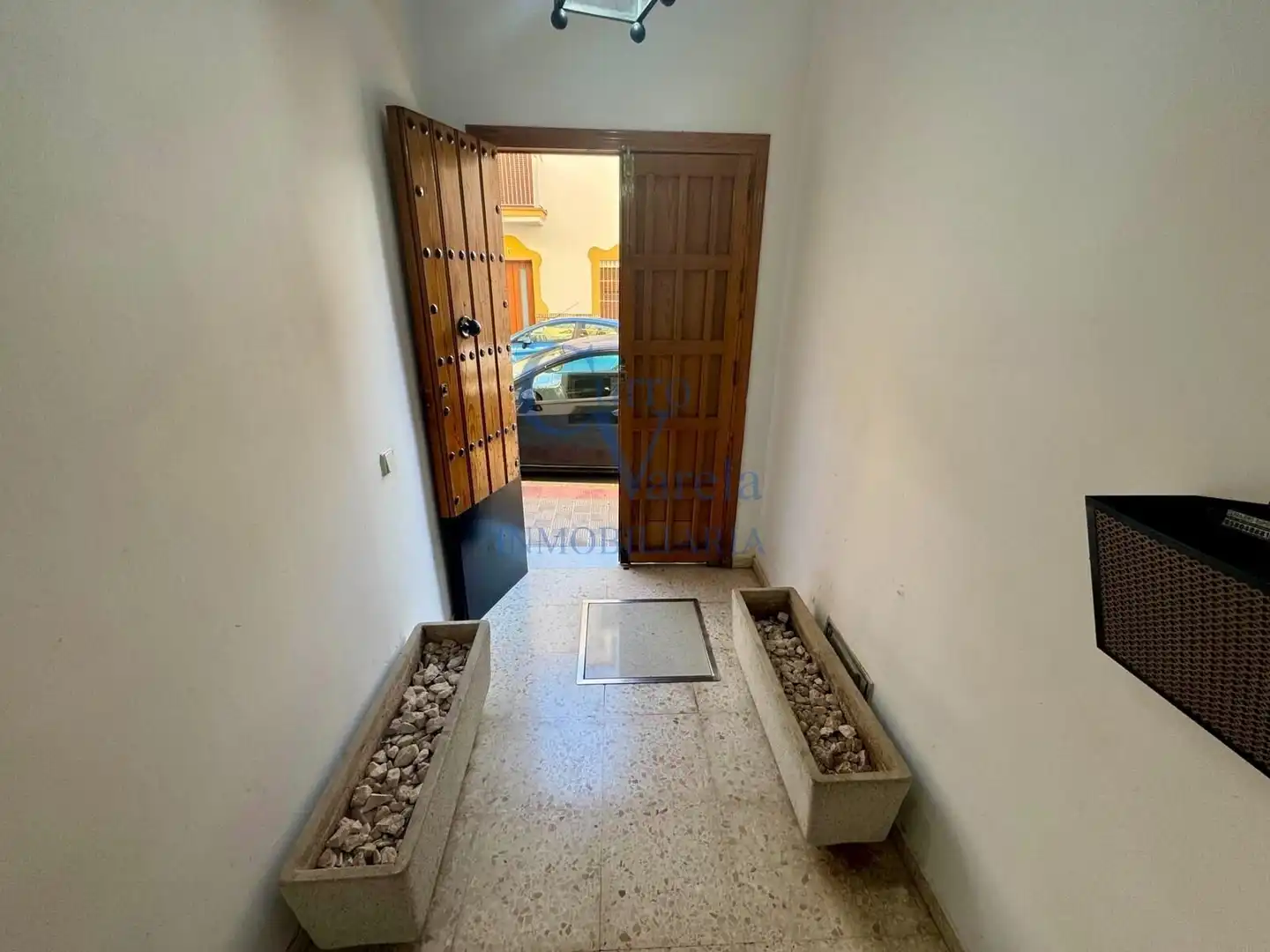 Vista exterior de Piso en venta en Dos Hermanas con Aire acondicionado, Calefacción y Terraza