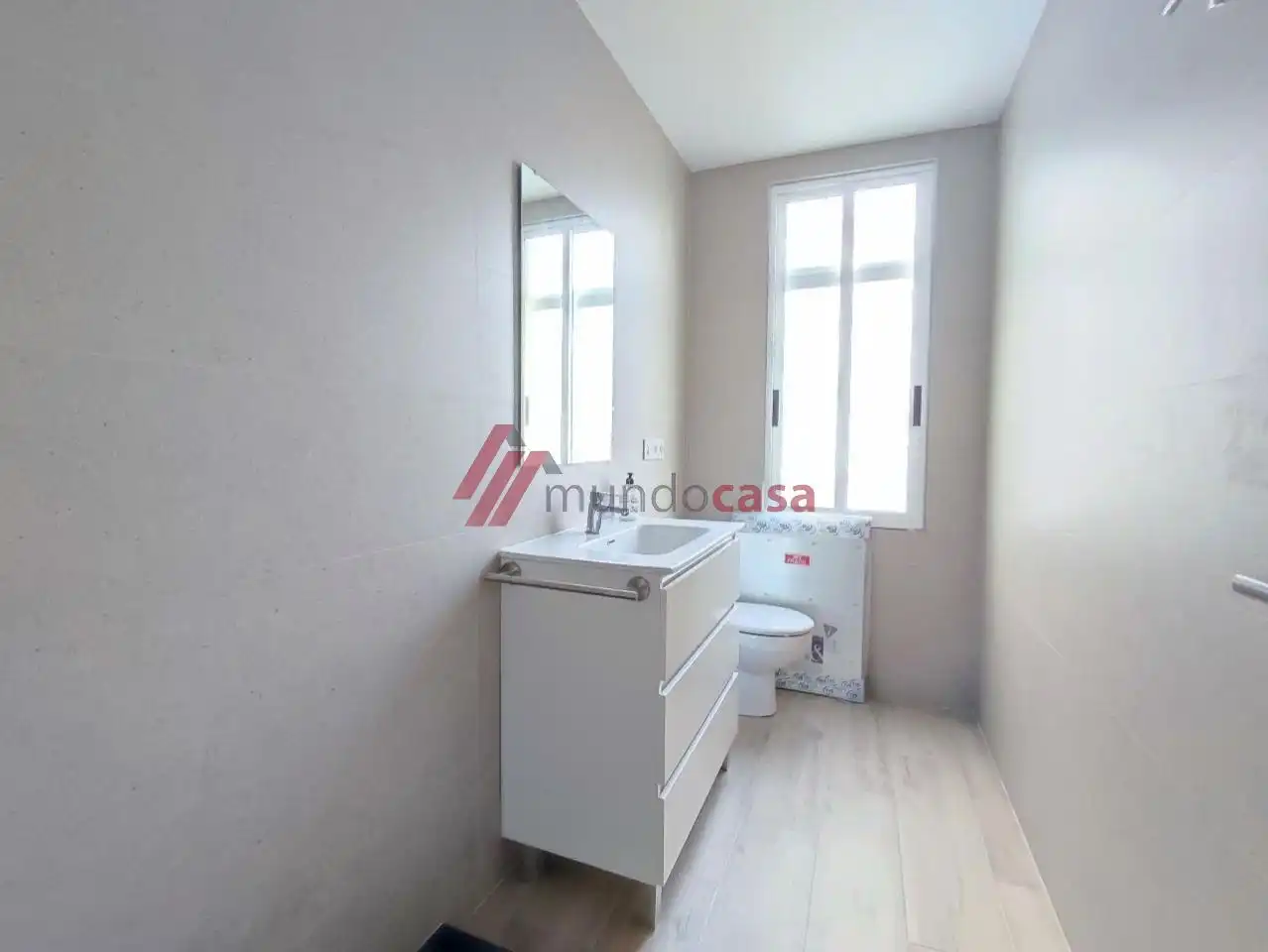Baño de Piso de alquiler en Ferrol con Calefacción y Amueblado