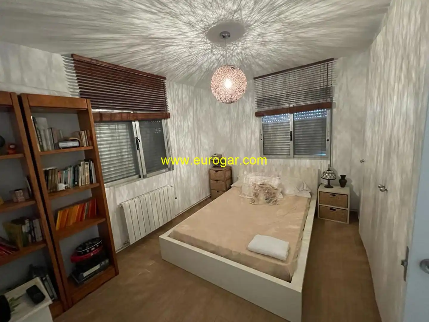 Habitación de Casa o chalet en venta en Chiva con Jardín privado, Terraza y Trastero