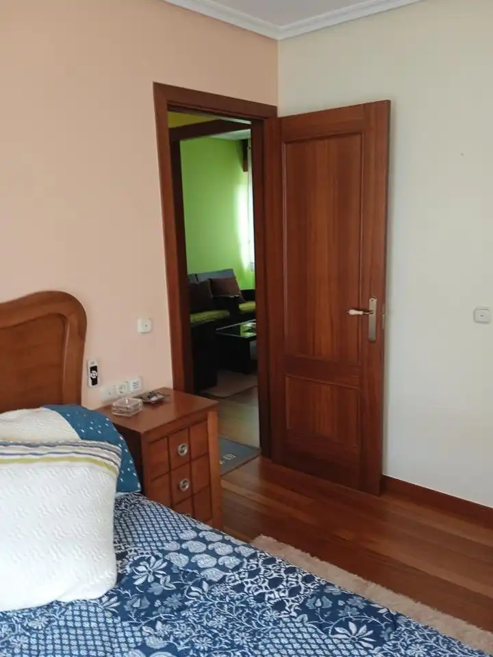 Bedroom of Houses for rent in Santiago de Compostela   with Private garden