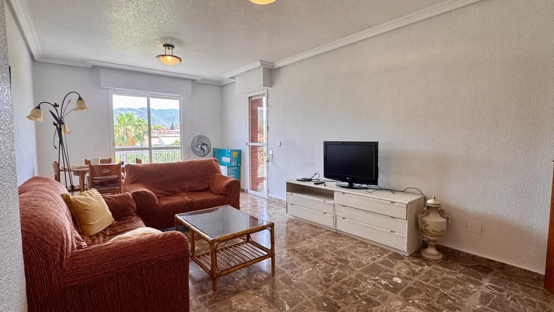 Sala de estar de Piso de alquiler en Murcia con Aire acondicionado, Terraza y Amueblado