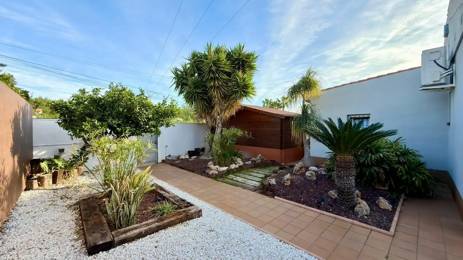 Garden of Houses for sale in El Campello  with Air Conditioner, Terrace and Swimming Pool