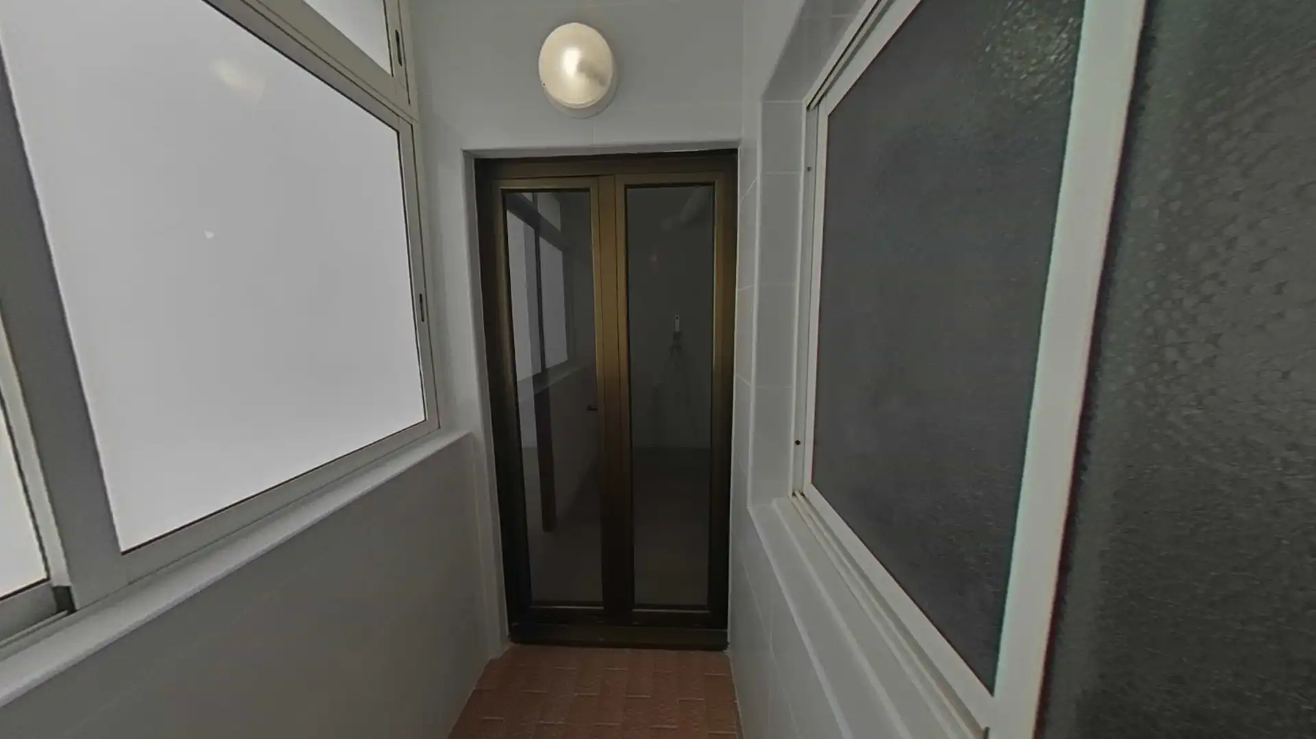 Piso en venta en Badalona con Parquet y Horno