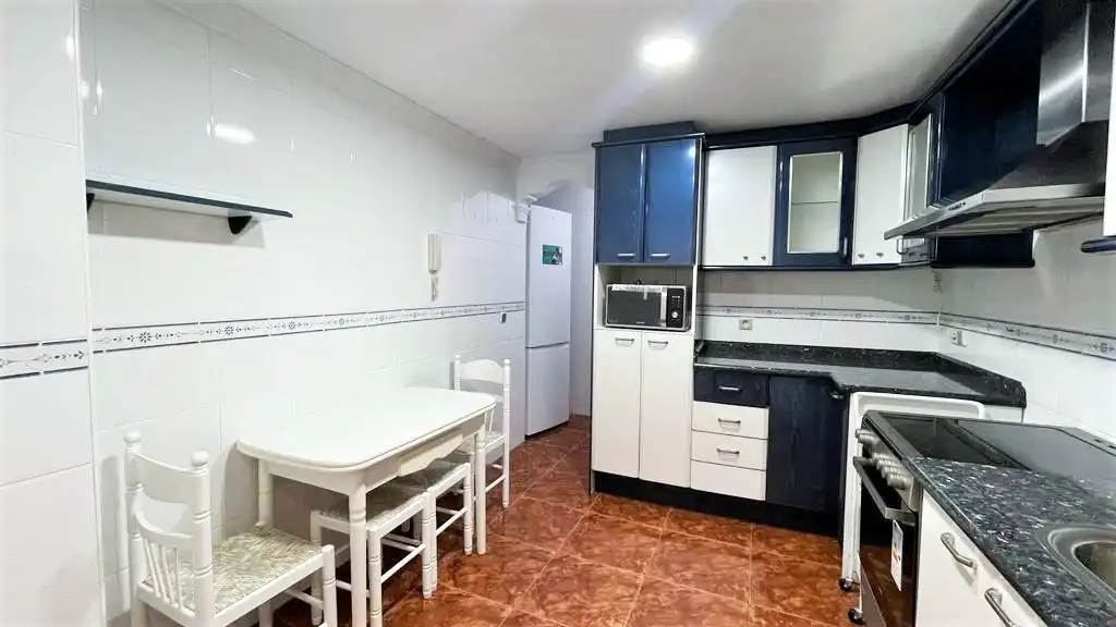 Cocina de Piso para compartir en Elche / Elx con Aire acondicionado y Amueblado