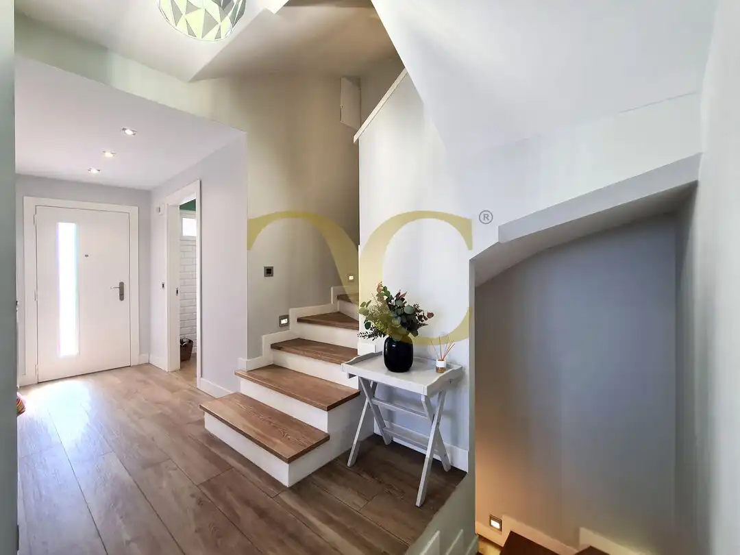 Detached house with garden for sale in Camino de la Belga, imagen 24