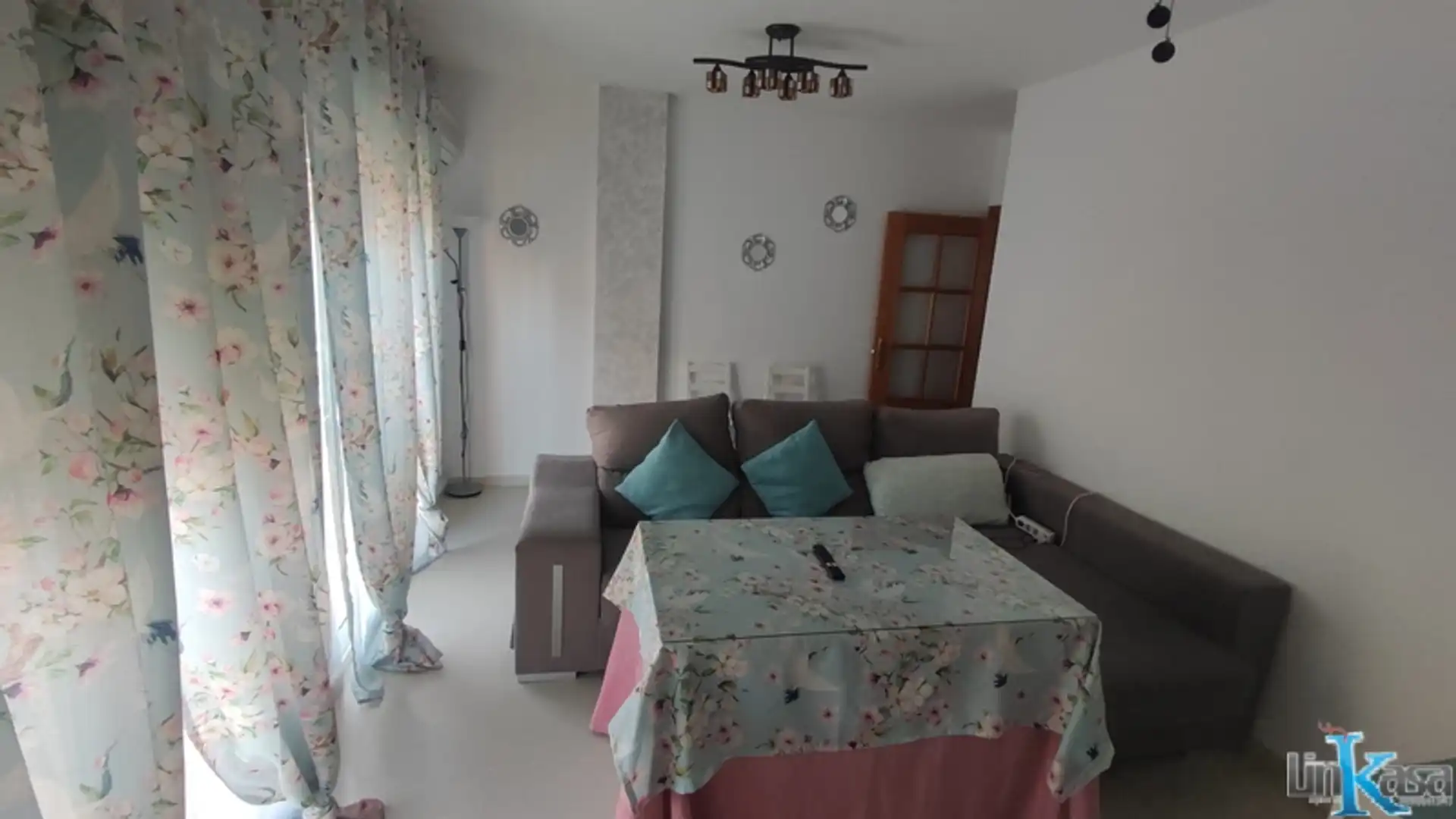 Sala de estar de Piso en venta en Linares