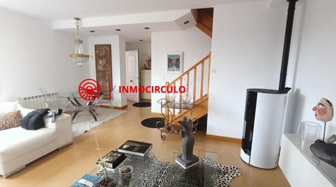 Foto 5 de Casa adosada en venda a Revillarruz, Burgos