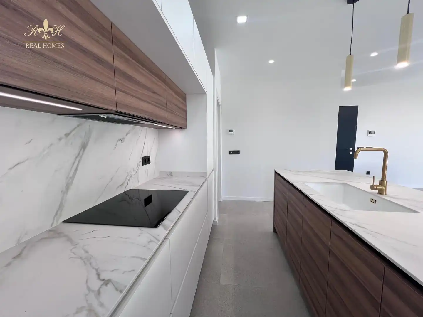 Chalet con piscina en venta en FLORENCIA Y ROMA, imagen 8
