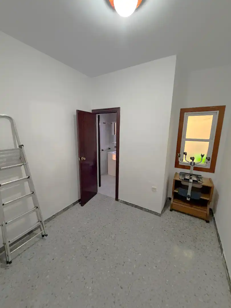 Habitación de Piso en venta en Barcelona con Aire acondicionado, Calefacción y Horno