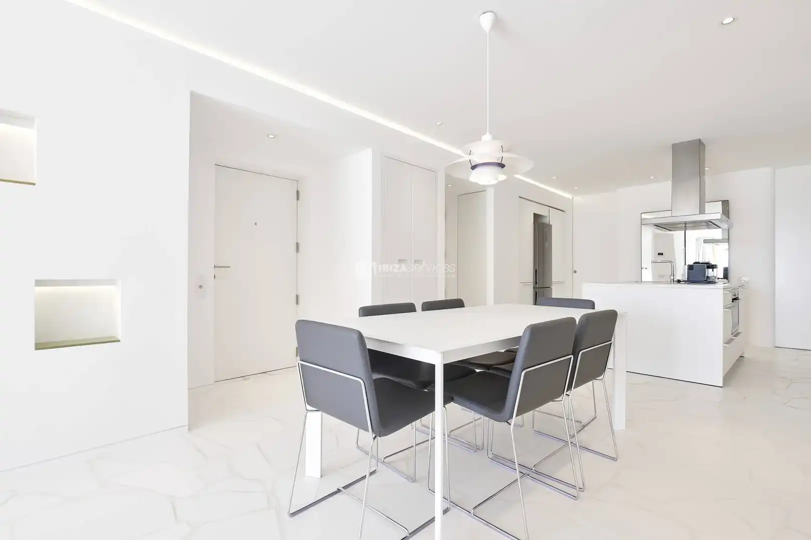 Appartamento con piscina in affitto a Marina Botafoc - Platja de Talamanca, imagen 10