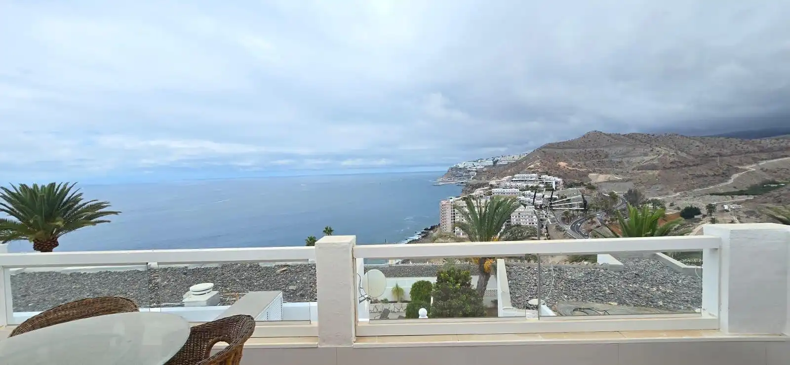 Exterior view of Apartments for rent in Mogán  with Terrace, Furnished and Balcony