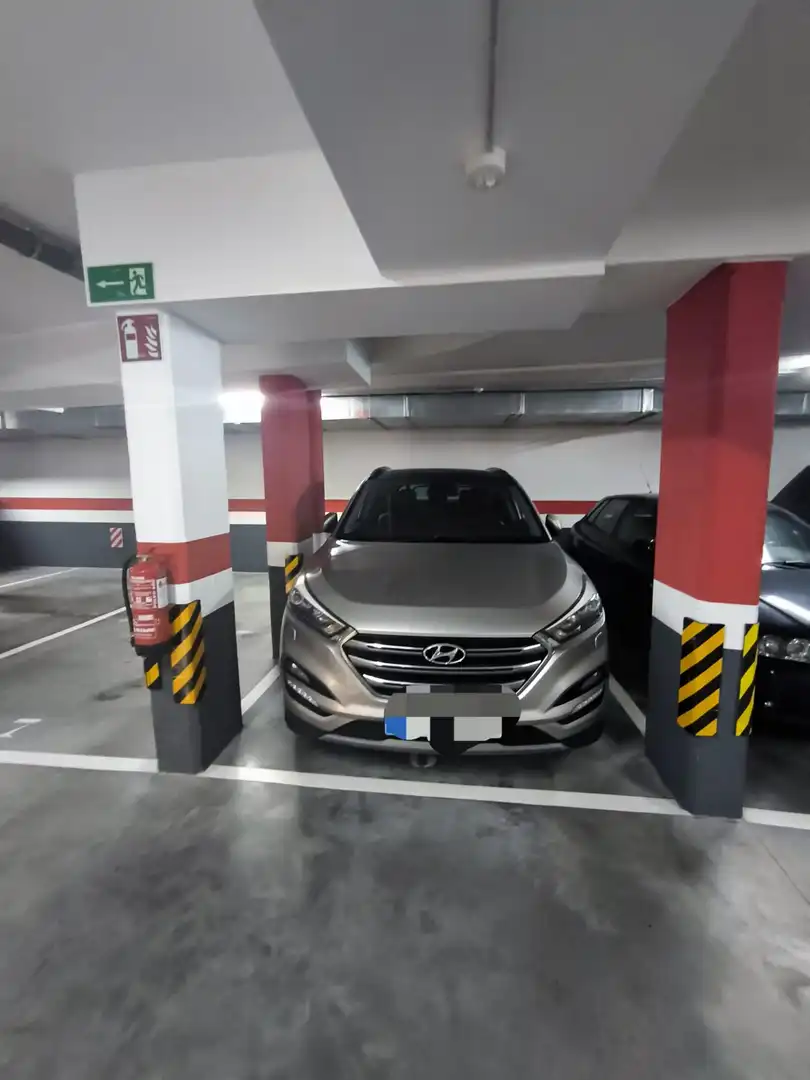 Parking de Piso en venta en Valle de Trápaga-Trapagaran con Calefacción y Amueblado