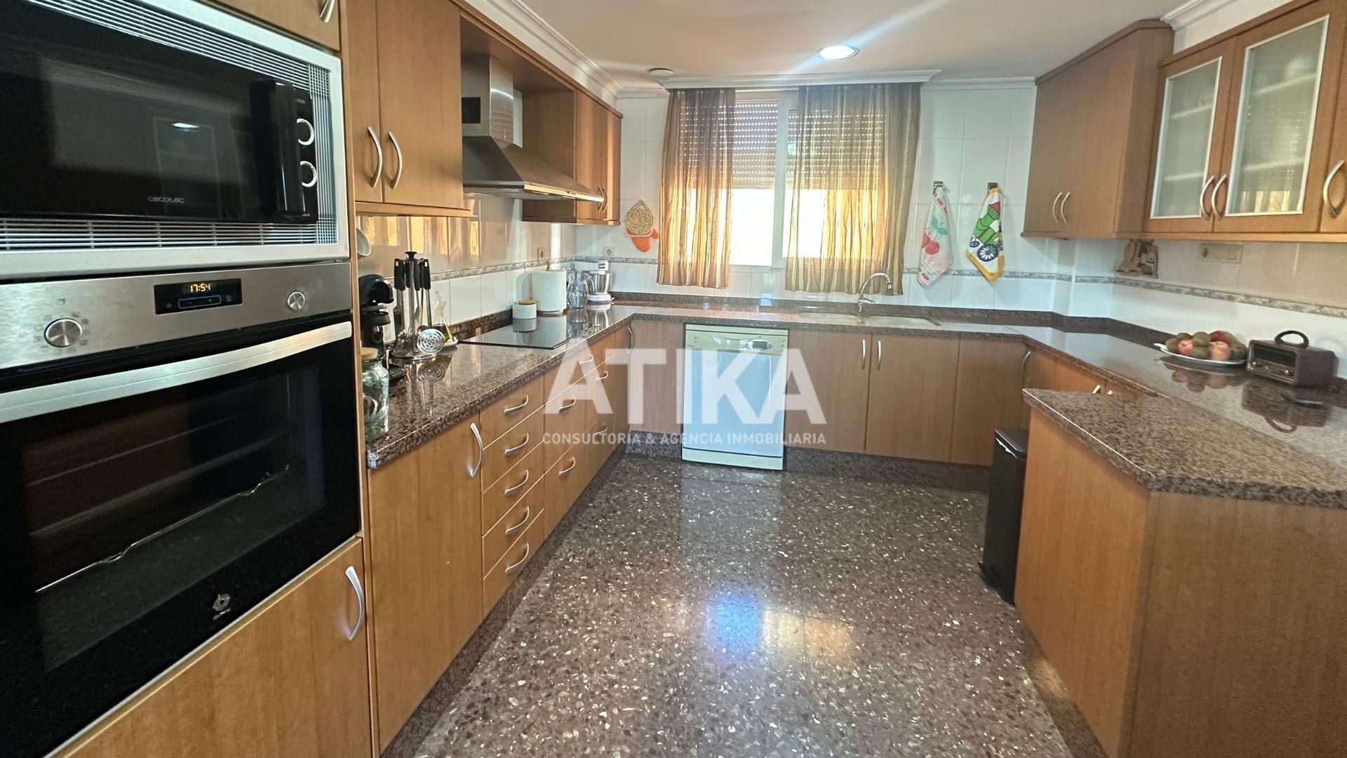 Kitchen of House or chalet for sale in Ontinyent  with Air Conditioner, Heating and Terrace