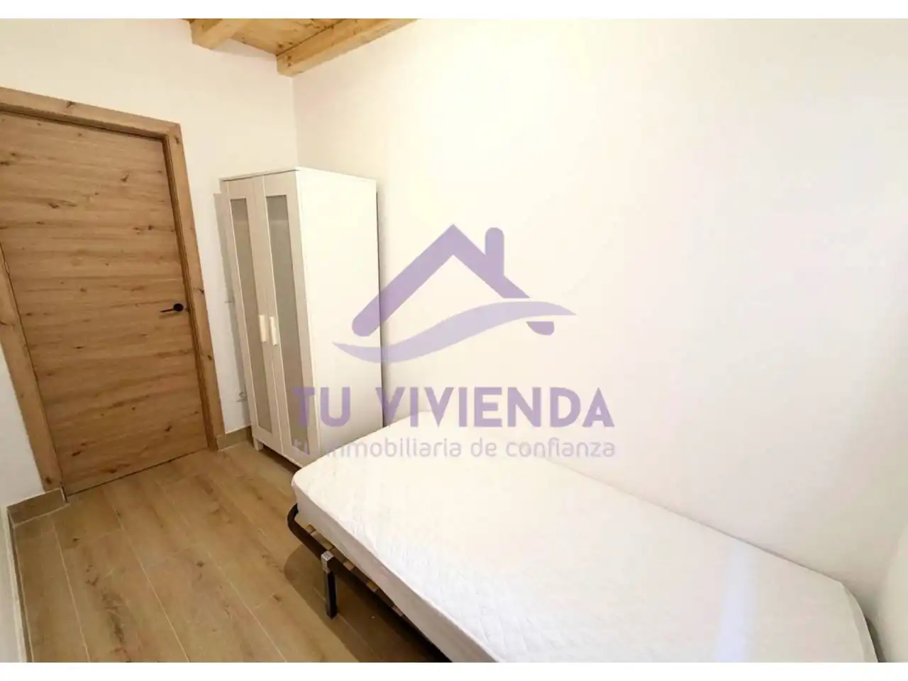 Wohnung zur Miete in Calle Padre Manjón, Delicias