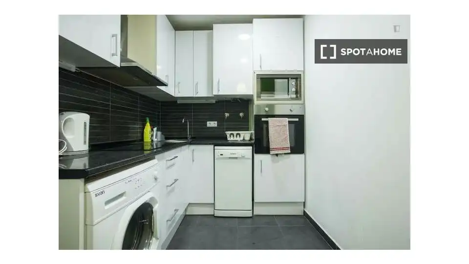 Piso con terraza en alquiler en Ciutat Vella, imagen 4