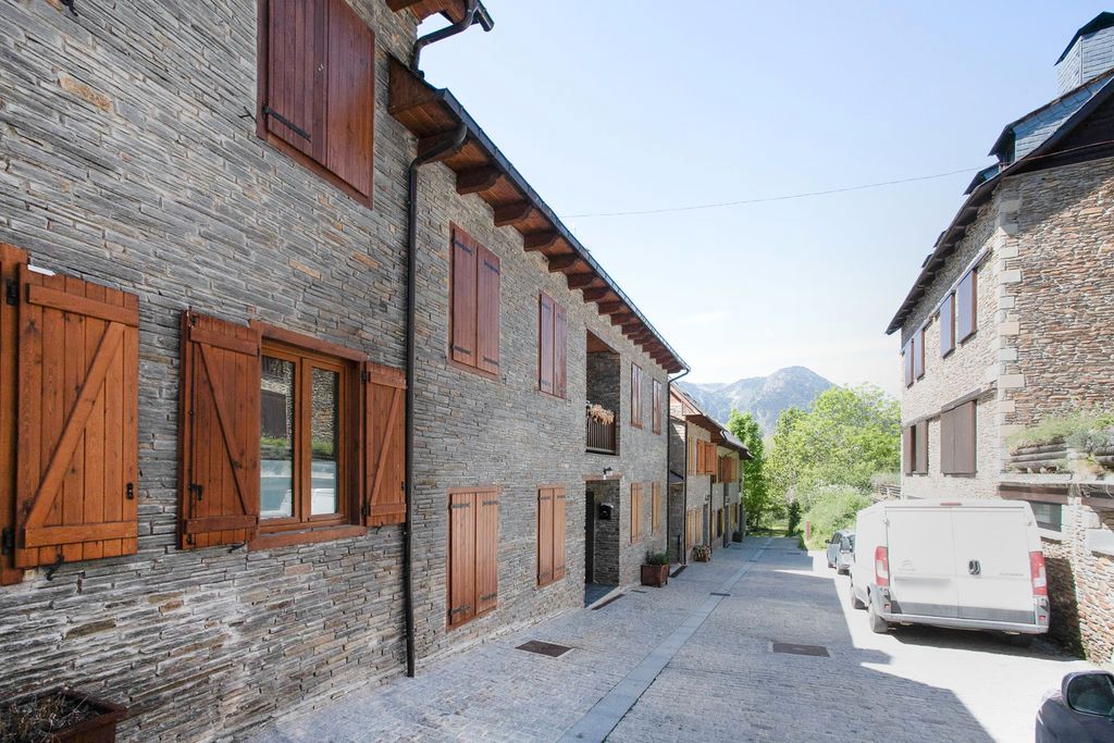 Dúplex en venda a C/ Maoor, Unha