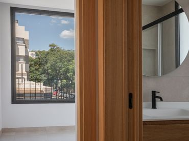Apartamento con balcón en venta en Ponent