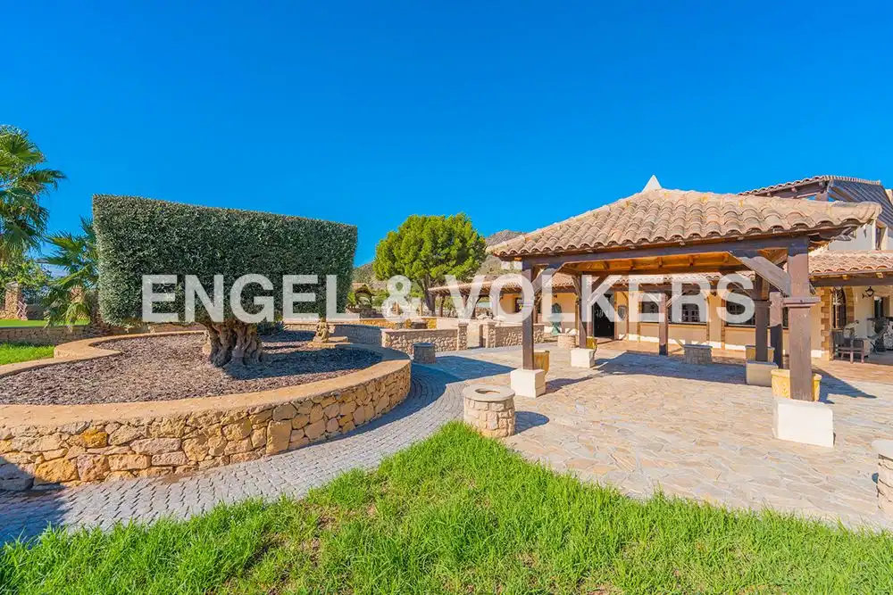 Houses for sale in Aigües  with Air Conditioner, Private garden and Terrace