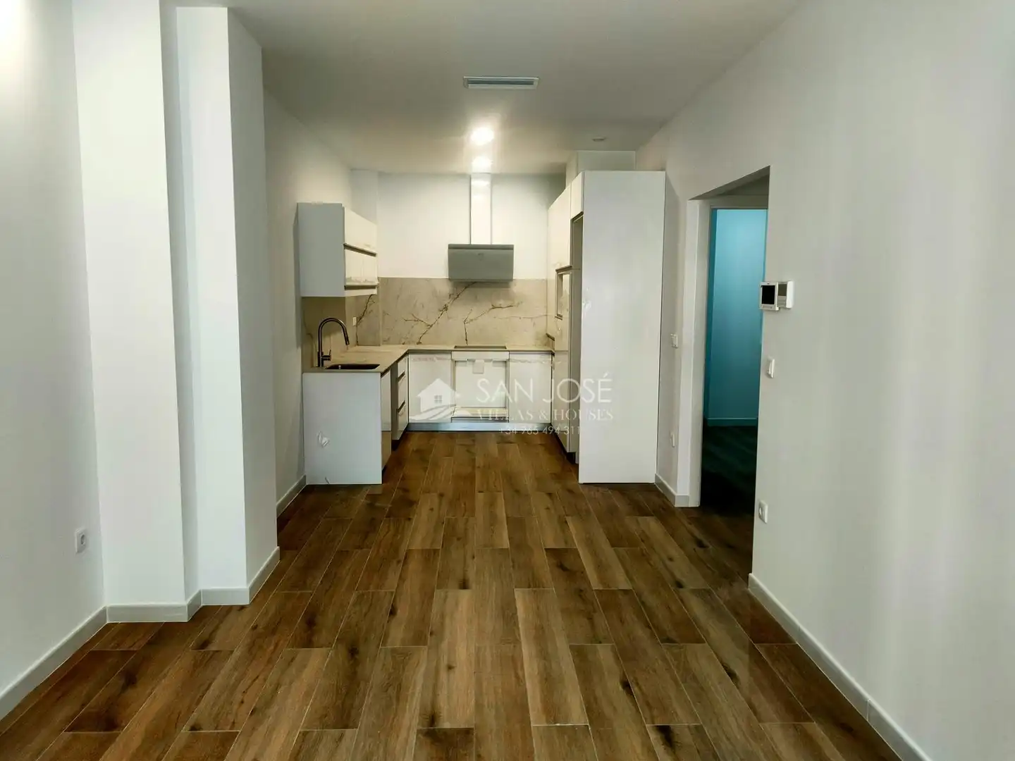 Küche von Wohnung zum Verkauf in Aspe mit Klimaanlage und Heizung