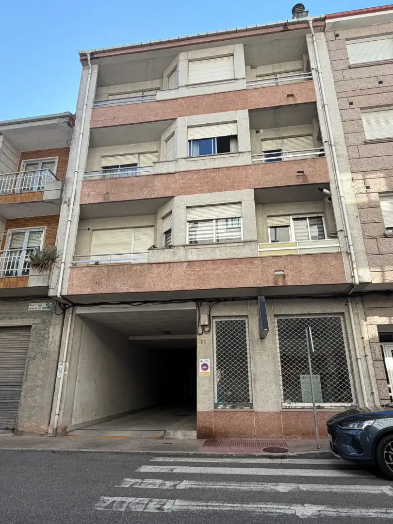 Außenansicht von Wohnung zur Miete in O Carballiño   mit Heizung, Möbliert und Balkon