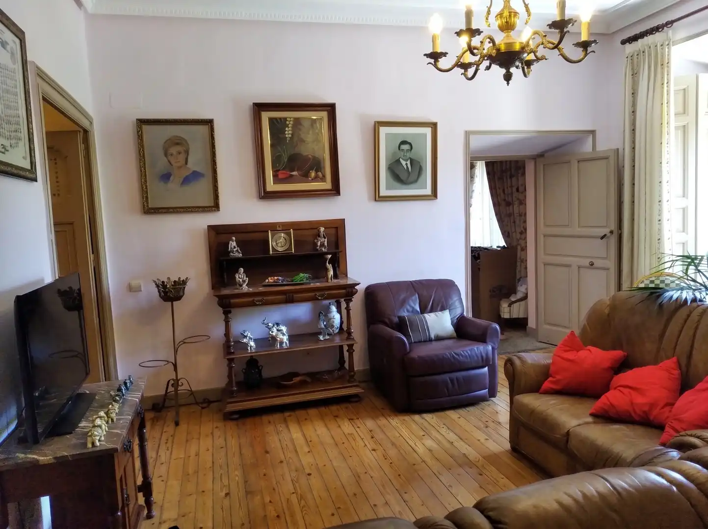Sala de estar de Piso en venta en San Lorenzo de El Escorial con Trastero