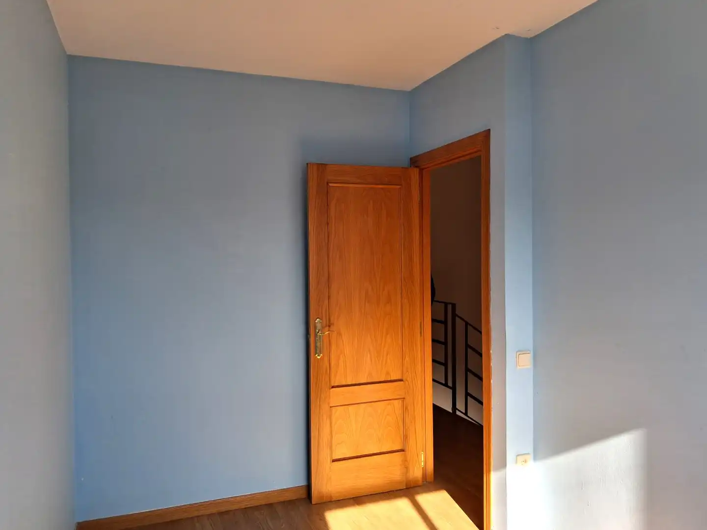 Habitación de Casa adosada en venta en Osera de Ebro con Calefacción, Parquet y Terraza