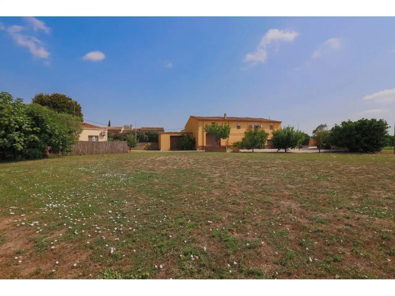 Country homes for sale in Verges  with Air Conditioner, Private garden and Terrace