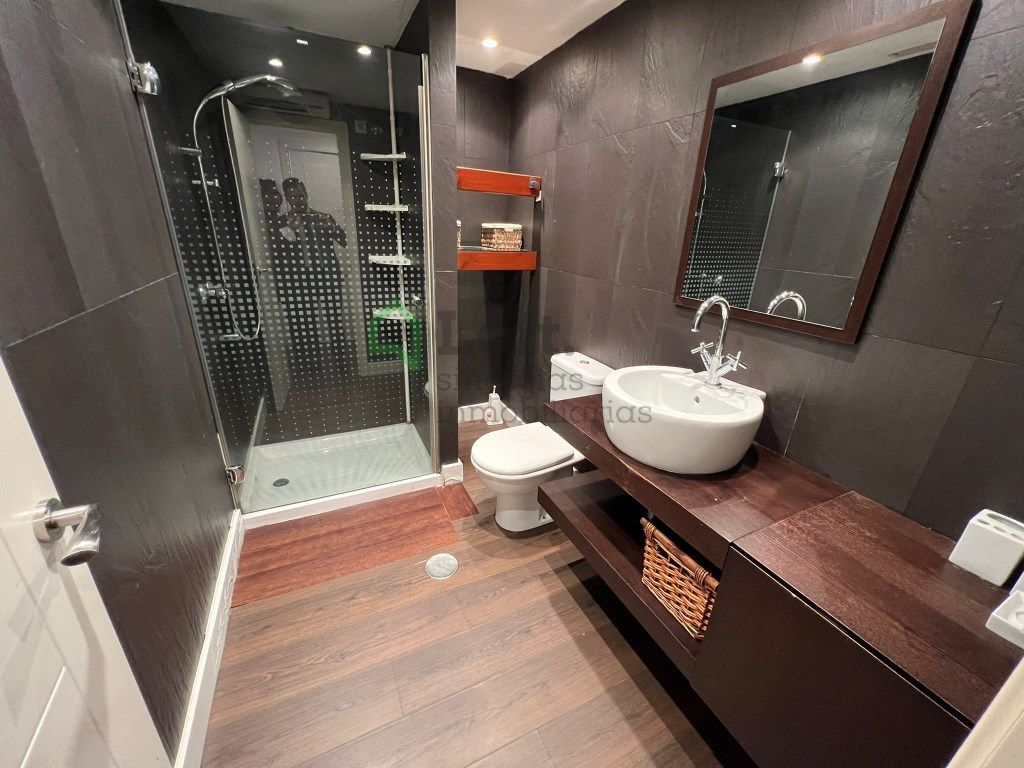 Baño de Apartamento en venta en Badajoz Capital