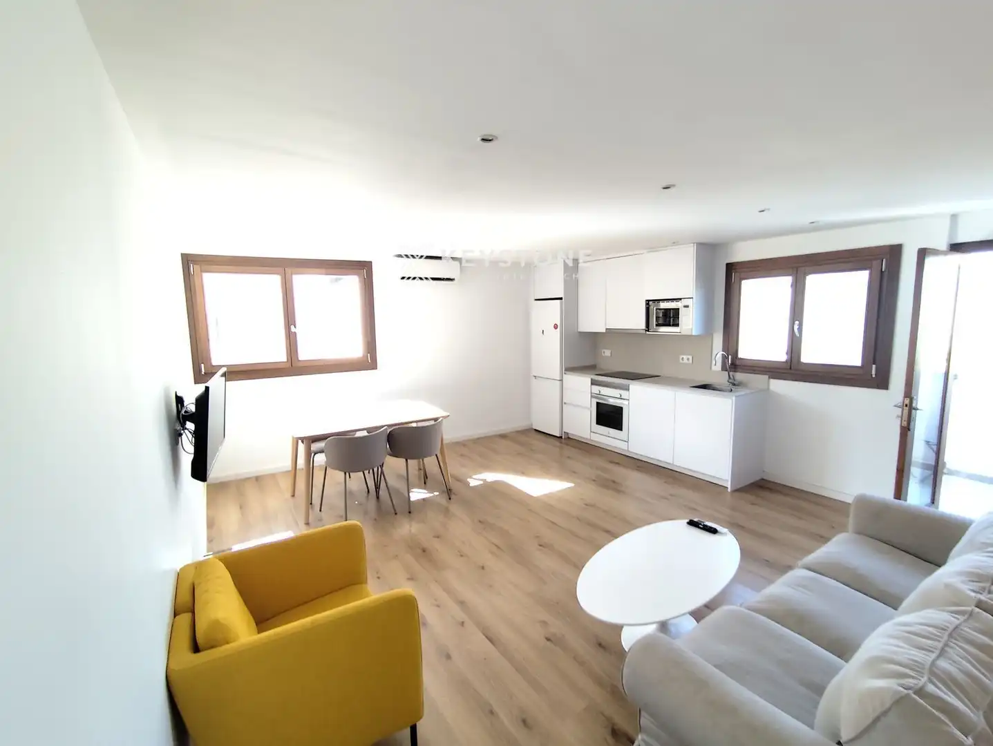 Living room of Duplexes for rent in Campanet  with Air Conditioner, Terrace and Furnished