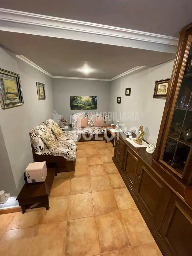 Casa o xalet en venda en Cuzcurrita de Río Tirón amb Traster, Moblat i Rentadora